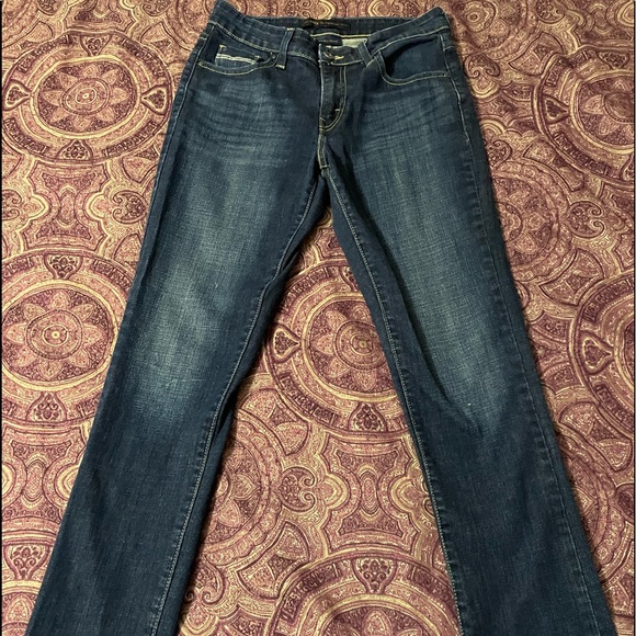Ladies Levi’s Mid-rise Skinny 6M - Picture 2 of 7